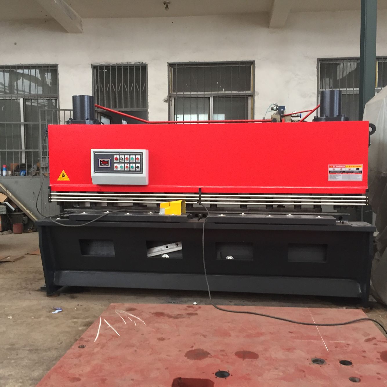 QC11Y-4*2500Һ����(sh��)�ؼ���C(j��)